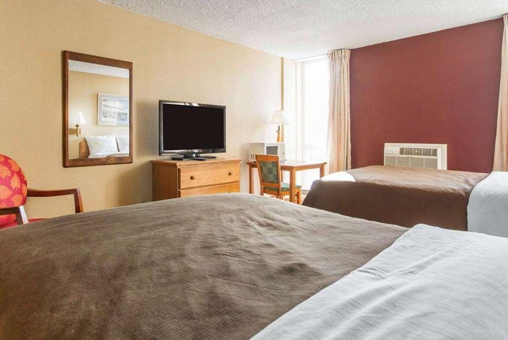 Wingate By Wyndham Sheboygan Hotel Fasilitas foto