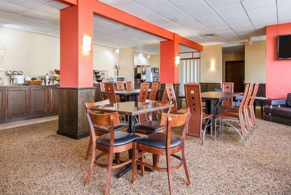 Wingate By Wyndham Sheboygan Hotel Fasilitas foto