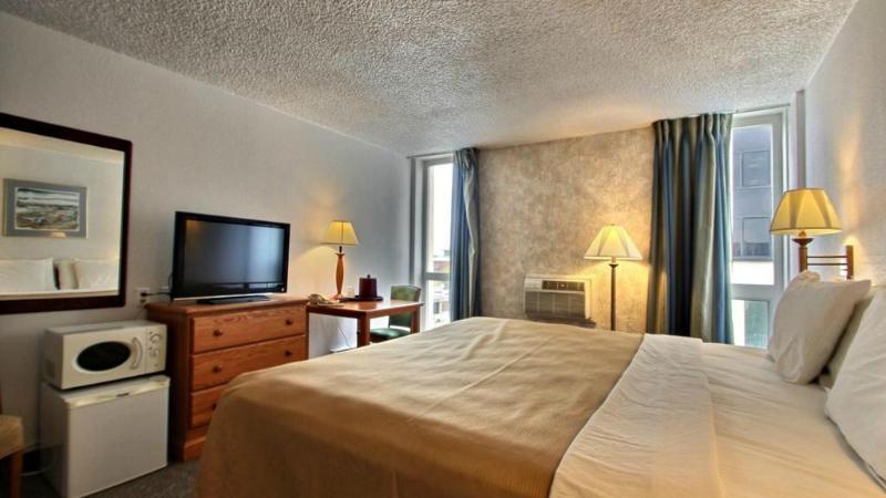 Wingate By Wyndham Sheboygan Hotel Bagian luar foto